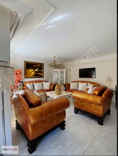 80. YIL SİTESİNDE KIŞ BAHÇELİ VİLLA